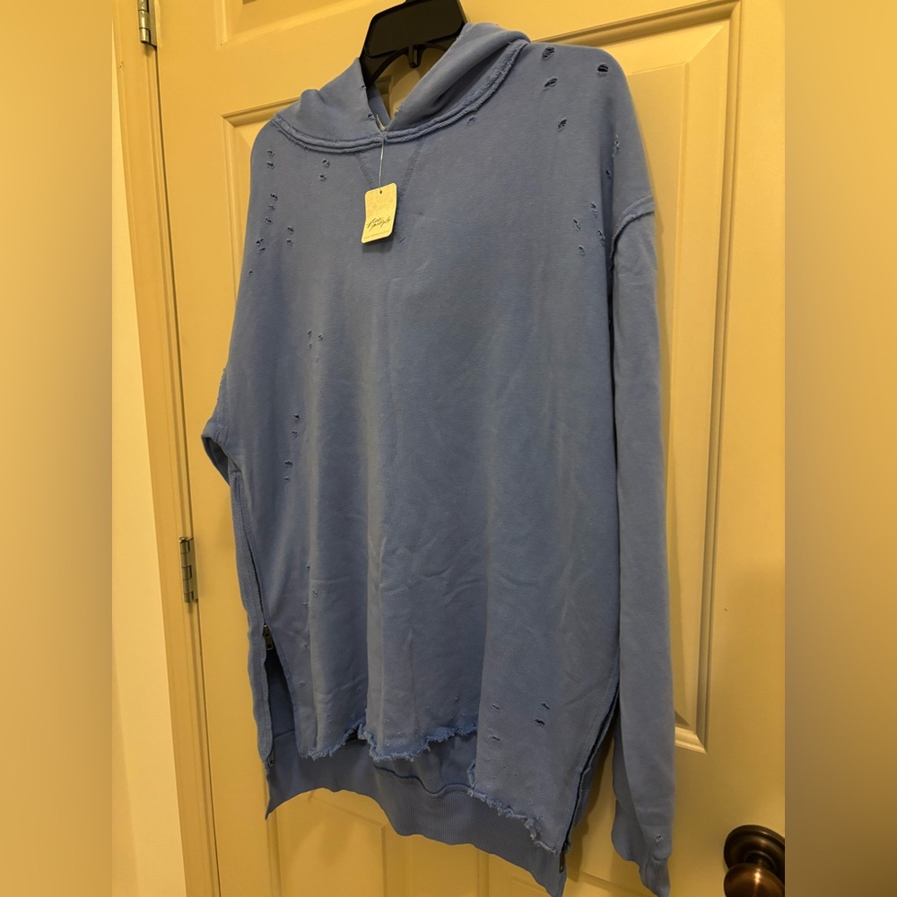 NWT! 🌟Free People Everyday Hoodie Distressed Sweatshirt🌟. Size X-Small. - Picture 4 of 11